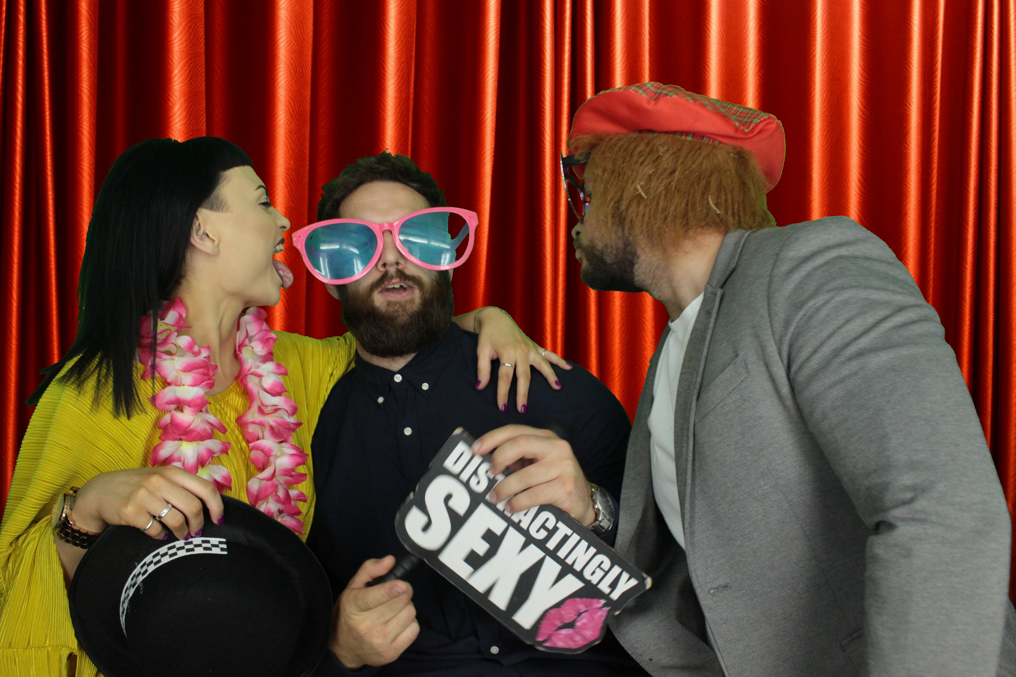 Scott & Tammy's Wedding | View more photos from the event at gallery.myphotoboothexperience.co.uk/u/MyPhotoBoothExperienceLtd/Scott-Tammys-Wedding